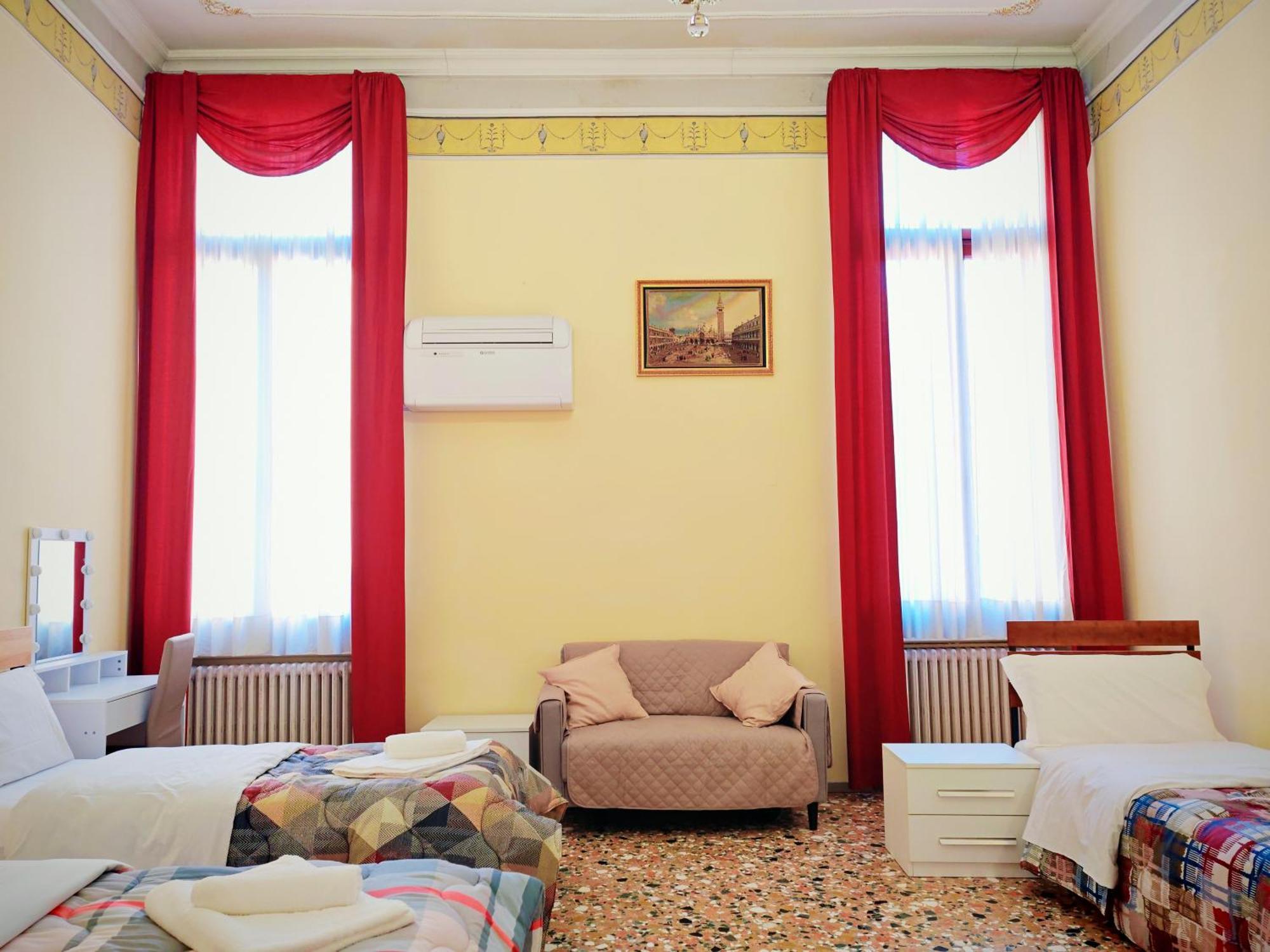 Venice Tourist House Exterior foto